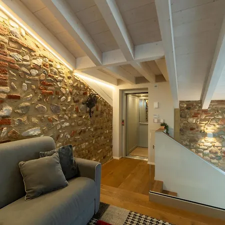 Loft Roby Apartment