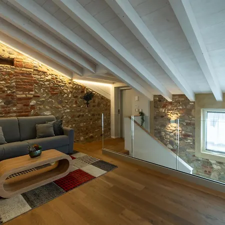 Loft Roby Apartment